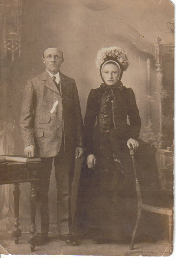Trouwfoto Gerrit en Johanna Gerritsen - Daggenvoorde 19150522